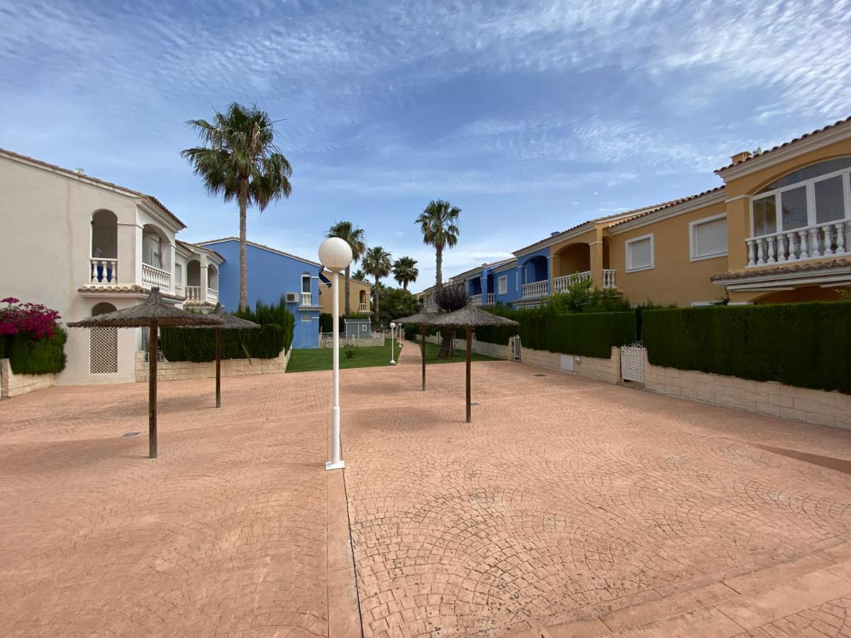 Oasis Park El Conserje エル・ベルゲル エクステリア 写真